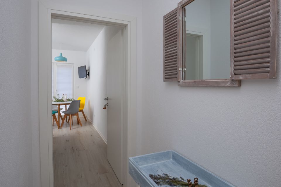 Apartment A2+1, first floor - hallway
