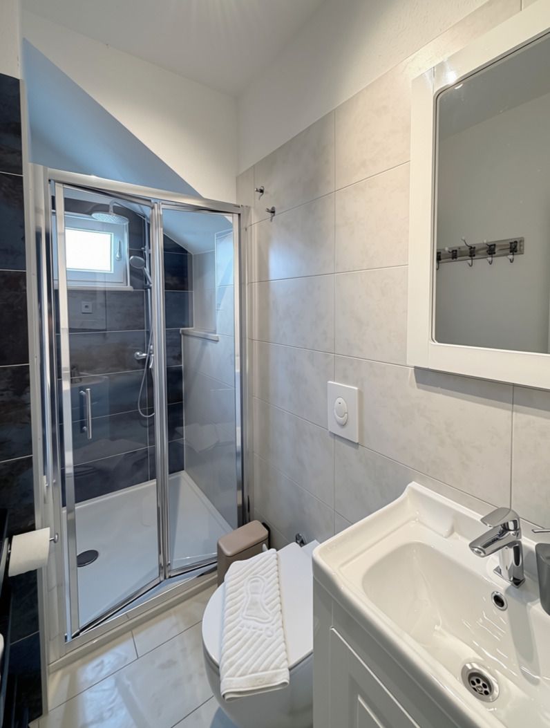 Apartment A4, first floor - bathroom
